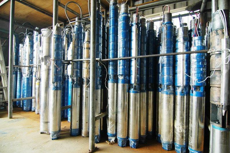 Máy Bơm Chìm Giếng Khoan Loại Nào Tốt Nhất Và Được Khách Hàng Lựa CHọn Nhiều Nhất 201 may bom nuoc gieng khoan tha chim